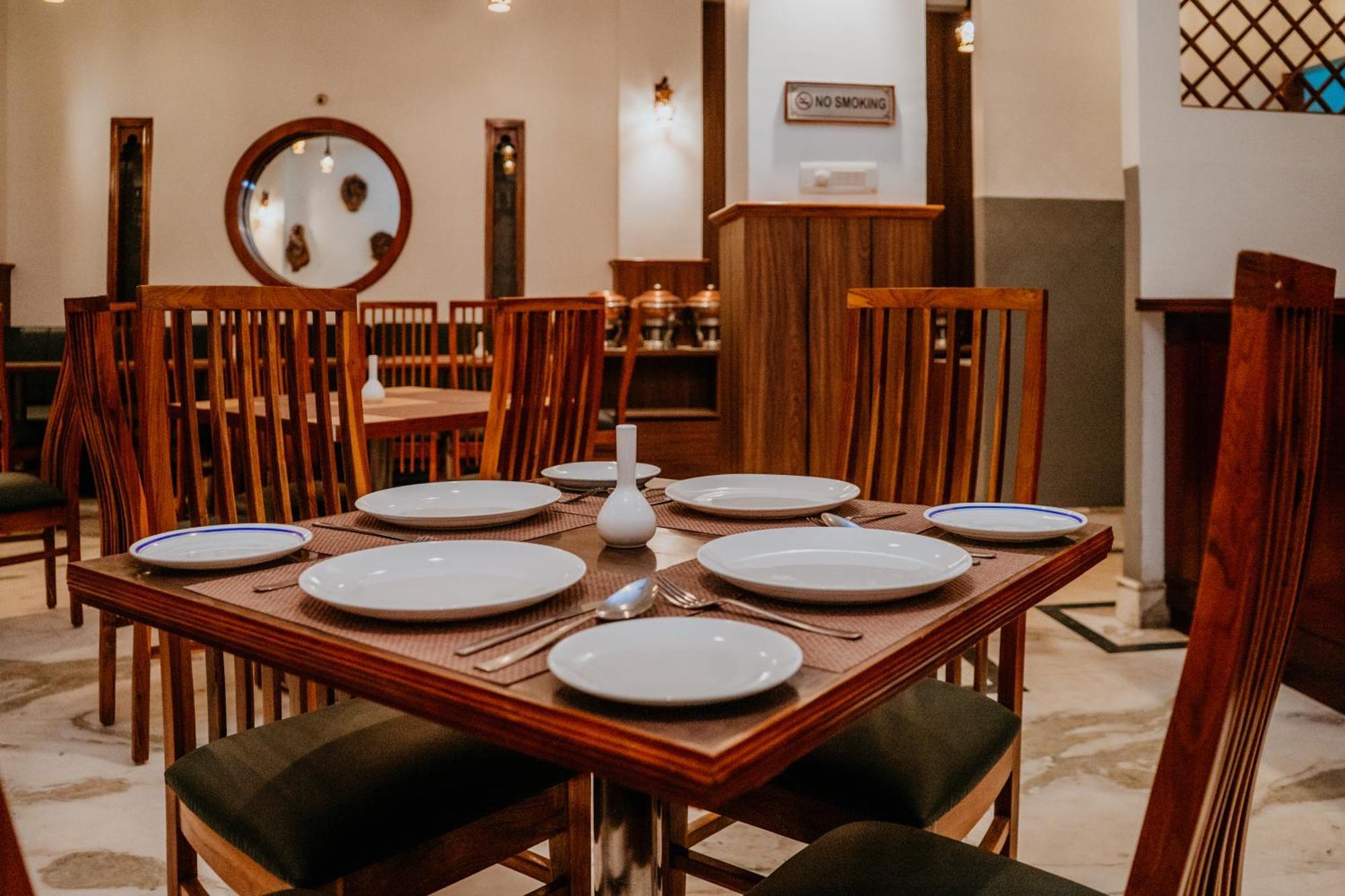 Tashi Palace Hotel กังต็อก ภายนอก รูปภาพ