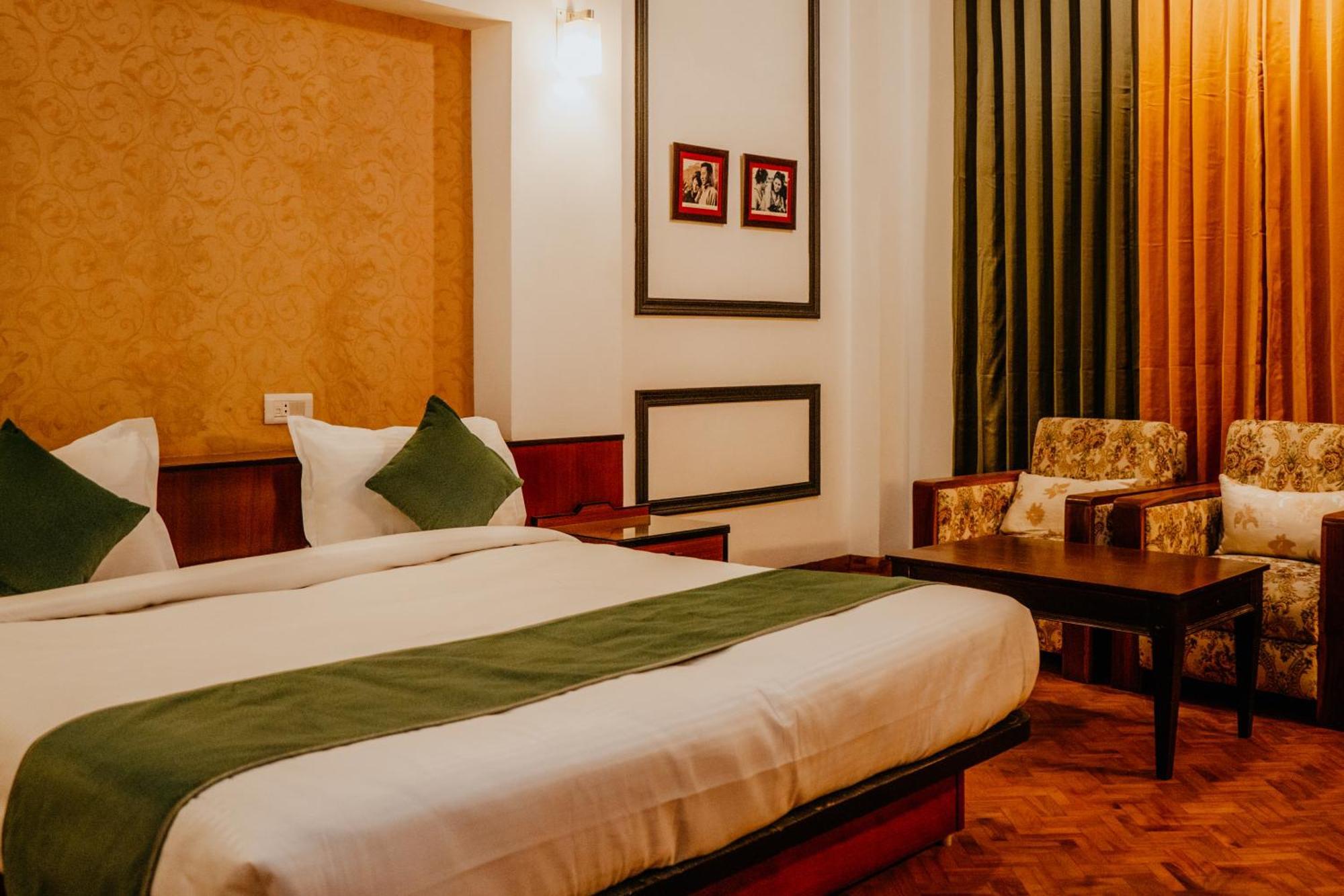 Tashi Palace Hotel กังต็อก ภายนอก รูปภาพ