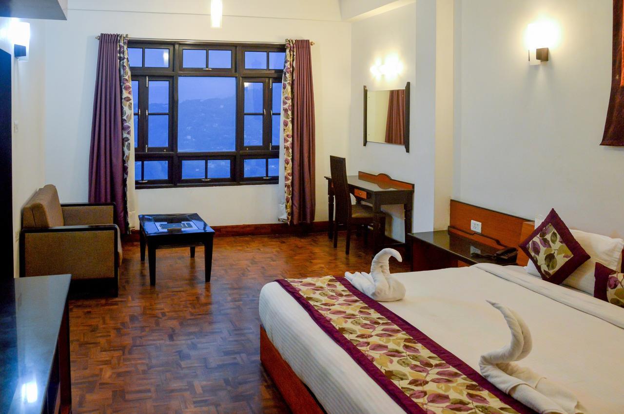 Tashi Palace Hotel กังต็อก ภายนอก รูปภาพ